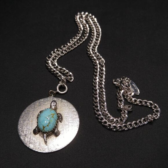 Whiting & Davis Turtle Pendant Necklace, Silver Tone Chain - Picture 5 of 10